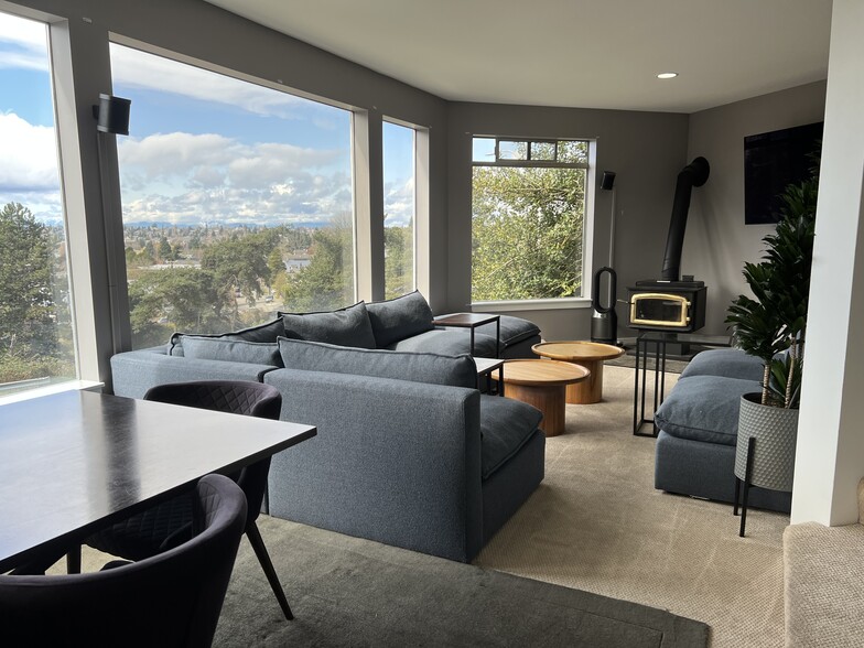 More Photos Of 7500 Banner Way NE, Seattle Coworking Space