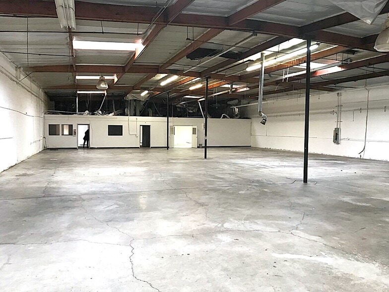 More Photos Of 5770 Anderson St, Vernon Manufacturing For Sale