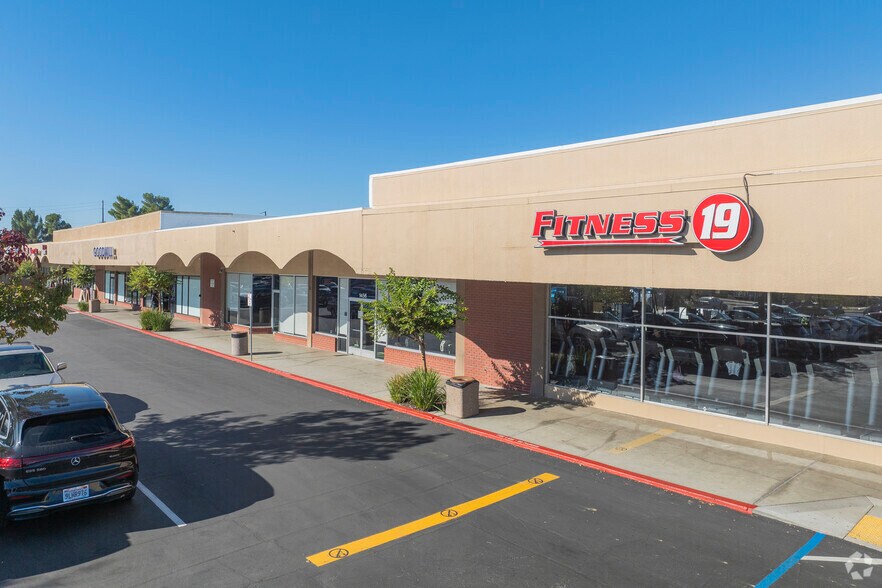 More Photos Of 1318-1588 Railroad Ave, Livermore Unknown For Lease