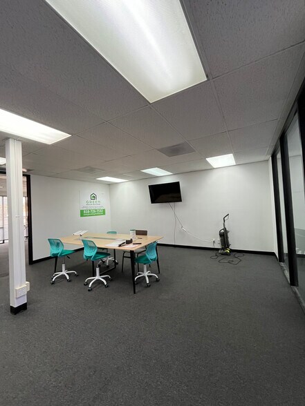 More Photos Of 1650 Westwood Blvd, Los Angeles Loft Creative Space For Lease