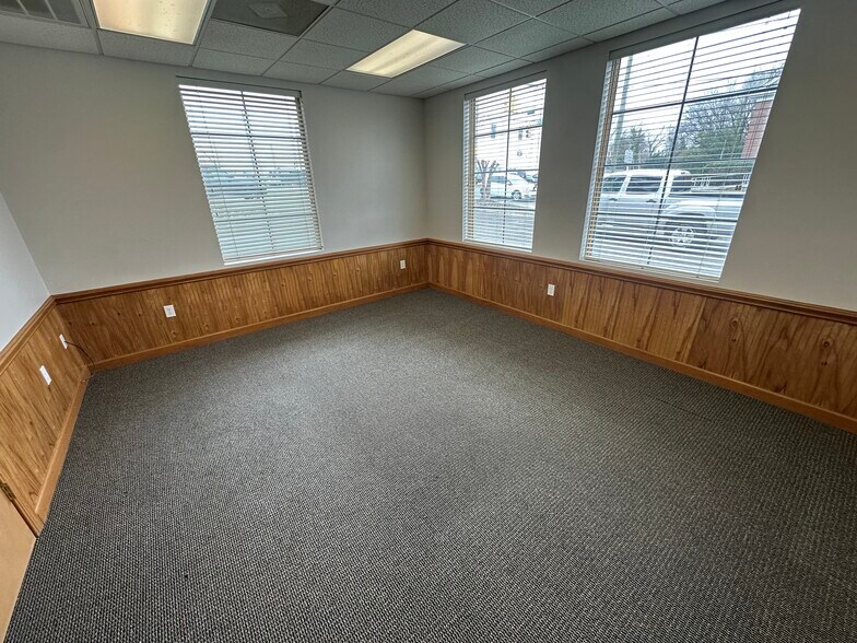 More Photos Of 285 Church St, Concord Office For Lease