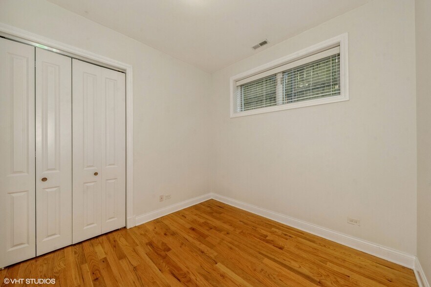 More Photos Of 4012 S Indiana Ave, Chicago Apartments For Sale