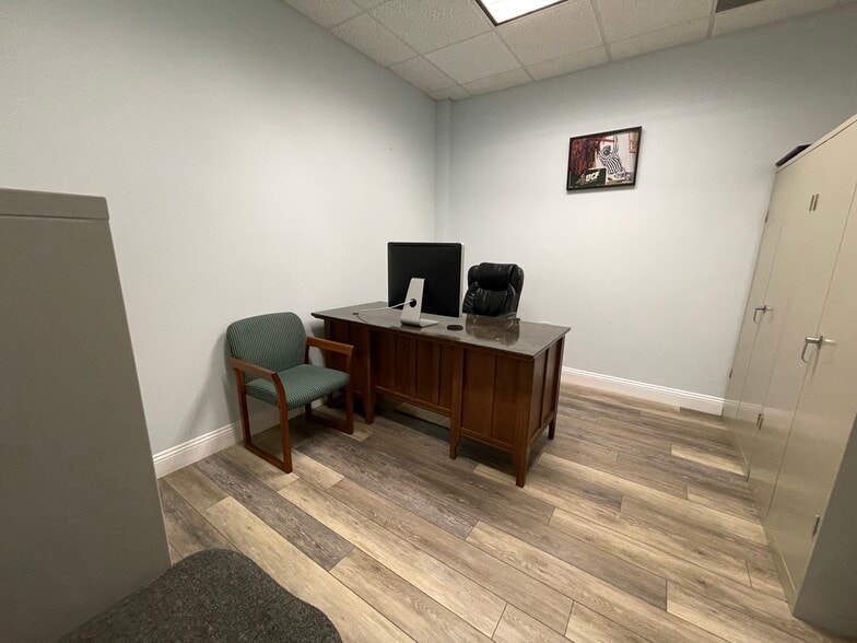 More Photos Of 1073 Willa Springs Dr, Winter Springs Office For Sale