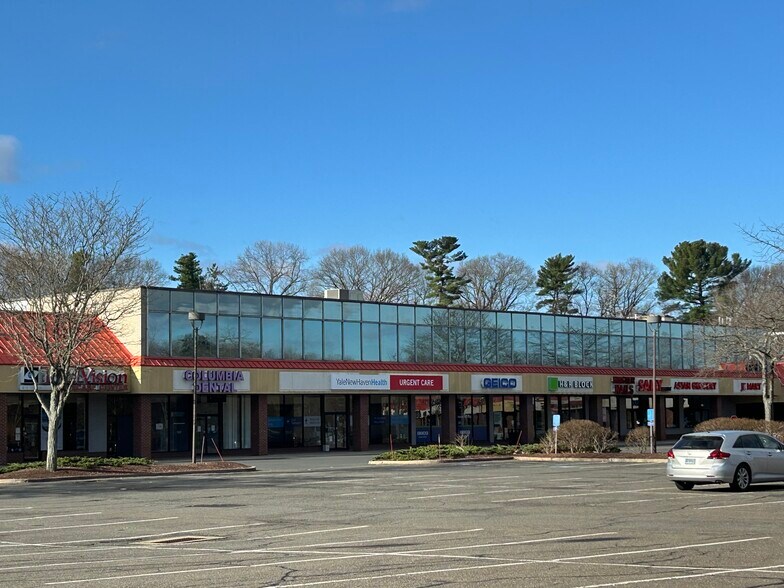 More Photos Of 412 Middle Tpke W, Manchester Unknown For Lease