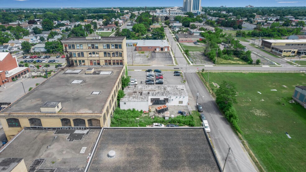 More Photos Of 142 Dutton Ave, Buffalo Warehouse For Sale