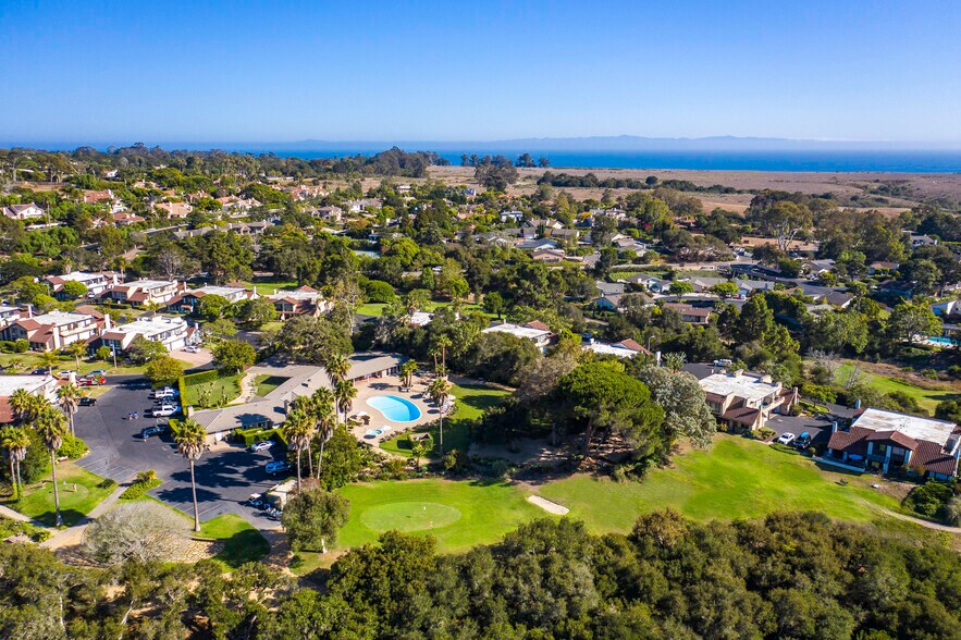 More Photos Of 4760 Calle Camarada, Santa Barbara Golf Course Driving Range For Sale