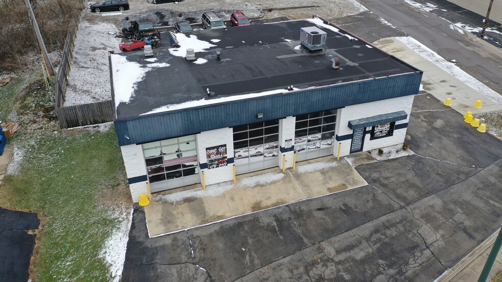 More Photos Of 3931 Salem Ave, Dayton Auto Repair For Sale