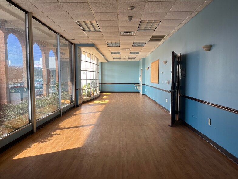 More Photos Of 1649 Gordon Hwy, Augusta Medical For Lease