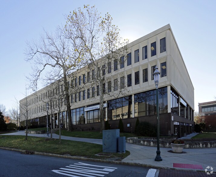 More Photos Of 70-76 S Orange Ave, South Orange Office For Lease