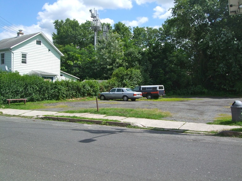 More Photos Of 501 North Ave, Dunellen Auto Repair For Sale