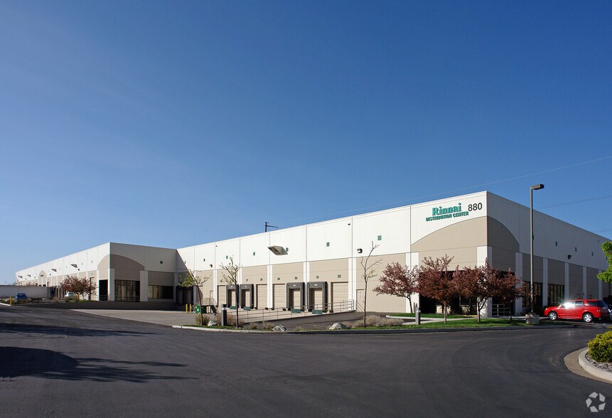 More Photos Of 900 N Hills Blvd, Reno Unknown For Lease