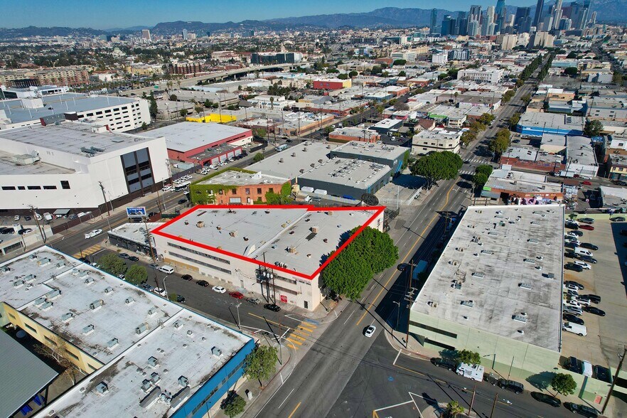 More Photos Of 3435-3535 S Broadway, Los Angeles Warehouse For Sale