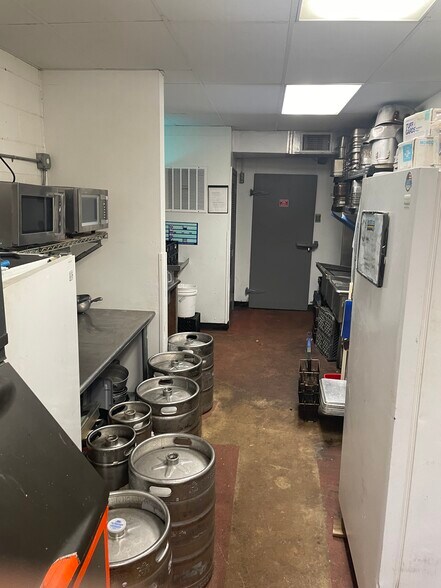 More Photos Of 13101 S 193rd East Ave, Broken Arrow Restaurant For Lease