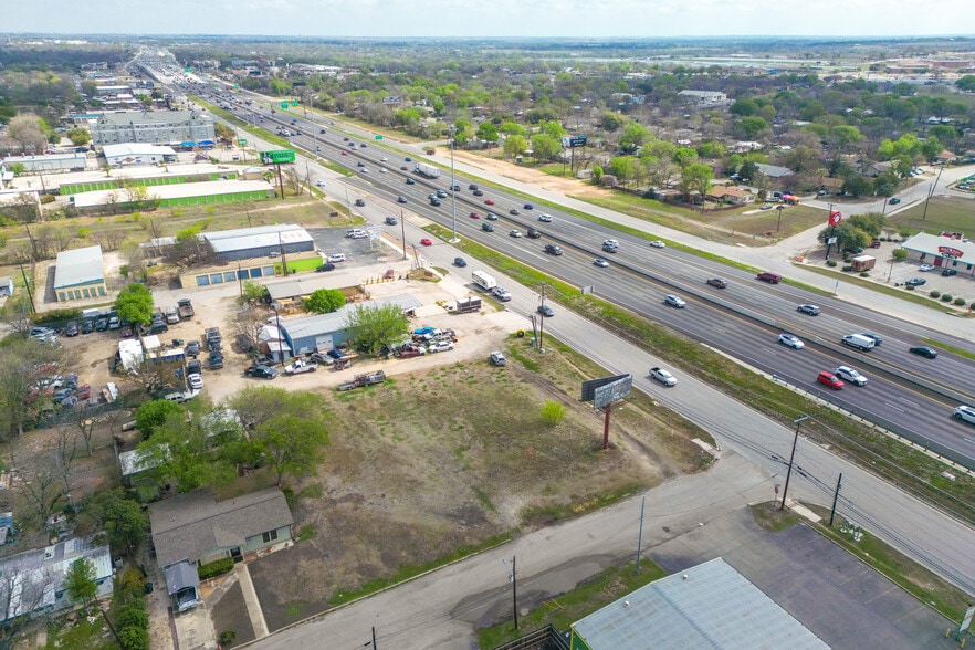 More Photos Of 1710 I-35 South Frontage Rd, San Marcos Land For Sale
