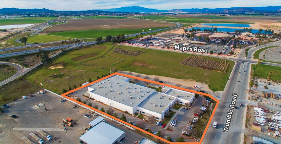 More Photos Of 2050 Trumble Rd, Romoland Industrial For Sale