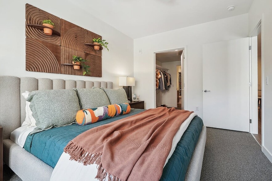 More Photos Of 2950 Arkins Ct, Denver Apartments For Lease