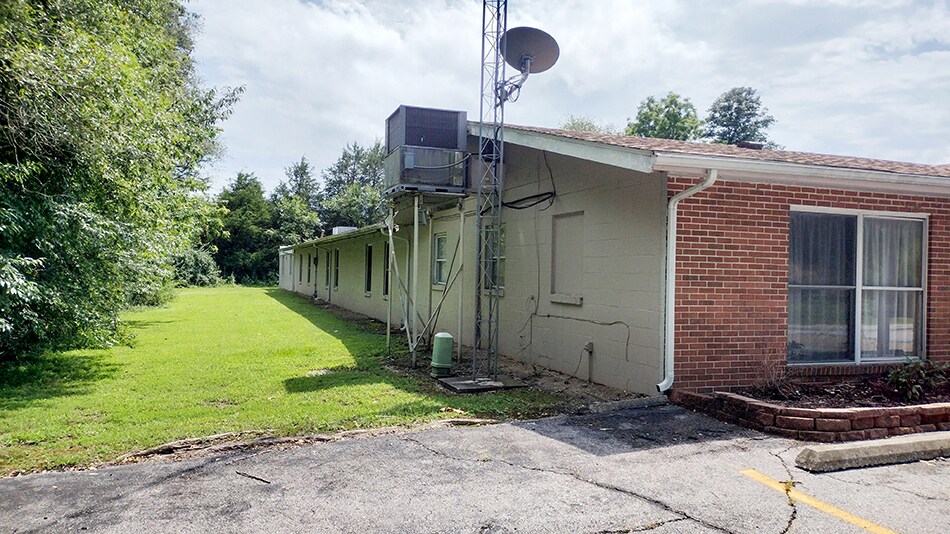 More Photos Of 2500 E Saint Louis St, West Frankfort Skilled Nursing Facility For Sale