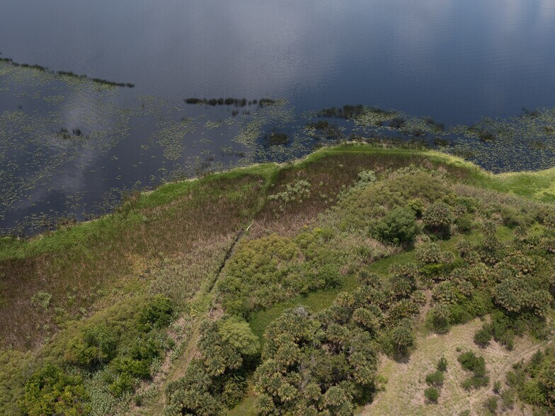 More Photos Of 1606 Willow, Enterprise Land For Sale