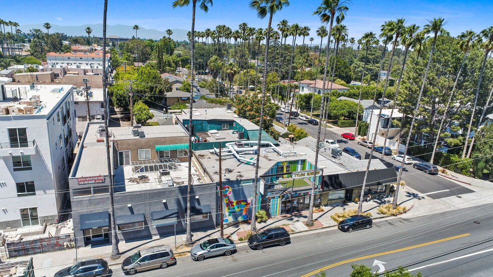 More Photos Of 13257-13259 Moorpark St, Sherman Oaks Office Residential For Sale