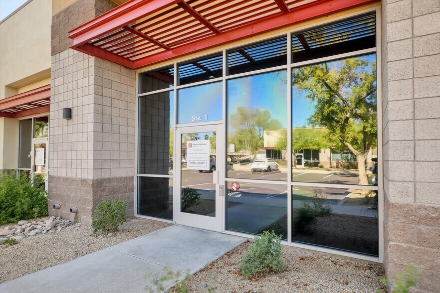 More Photos Of 60 S Kyrene Rd, Chandler Loft Creative Space For Lease