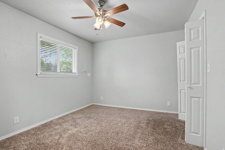 More Photos Of 15351 W Highway 66, Sapulpa Apartments For Sale