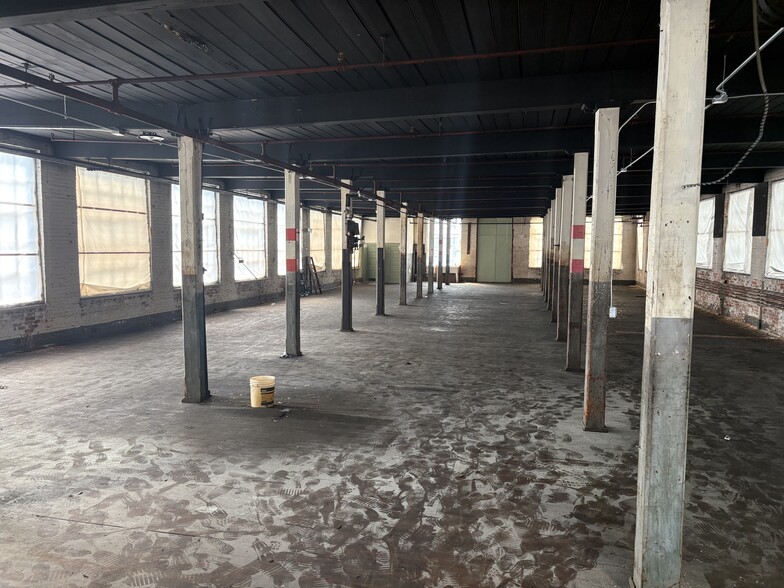 More Photos Of 21-35 Pearl St, Webster Warehouse For Sale