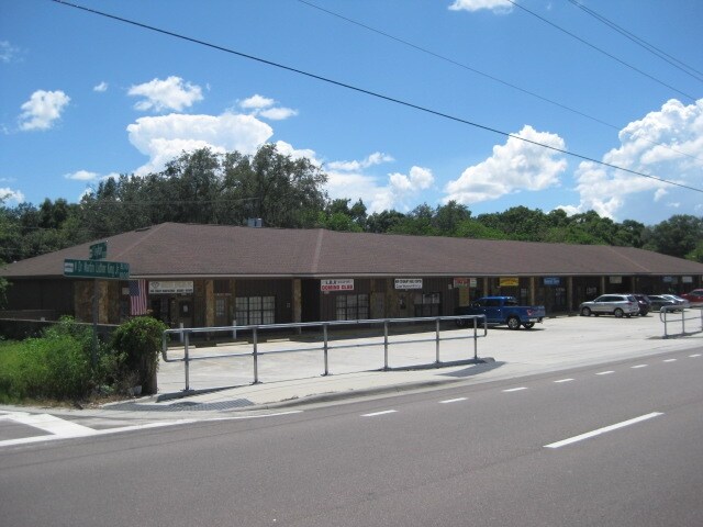 More Photos Of 1014 W Dr. Martin Luther King Jr Blvd, Seffner General Retail For Lease