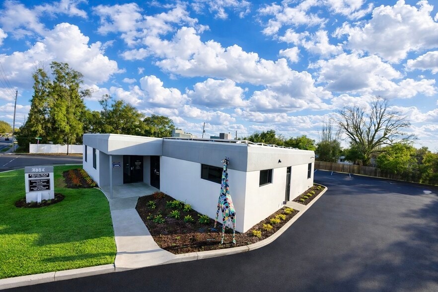 Primary Photo Of 4804 Edgewater Dr, Orlando Medical For Sale