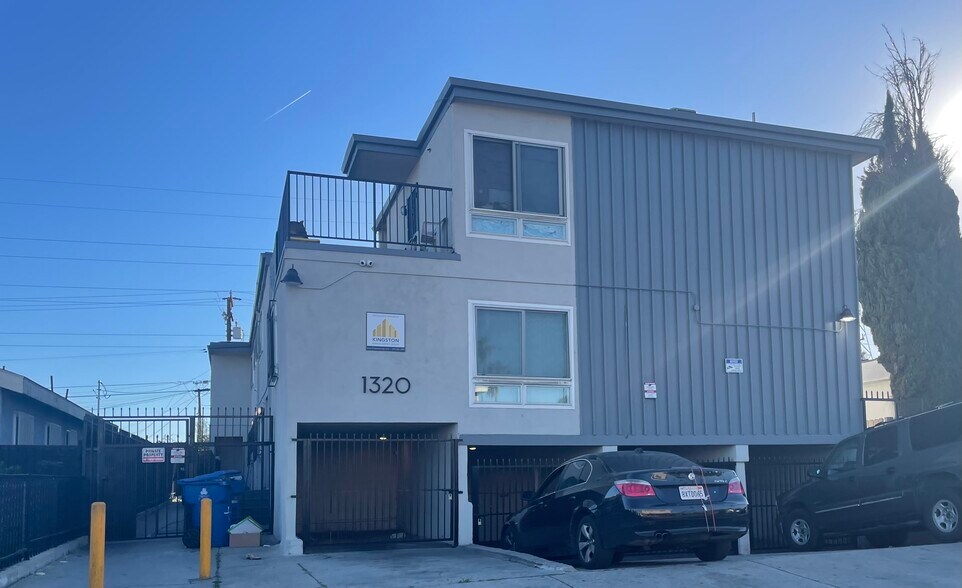 More Photos Of 1320 W 97th St, Los Angeles Apartments For Sale