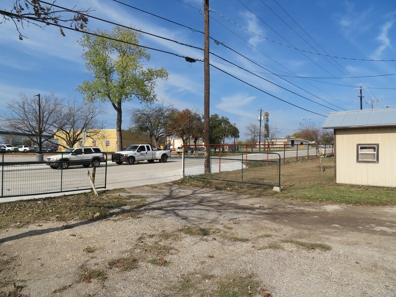 More Photos Of 11378 Shaenfield Rd, San Antonio Land For Sale