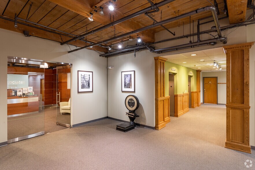 More Photos Of 27-75 Glen Rd, Sandy Hook Office For Sale