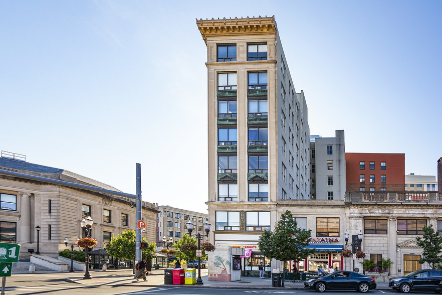 More Photos Of 400 Main St, Stamford Office For Lease