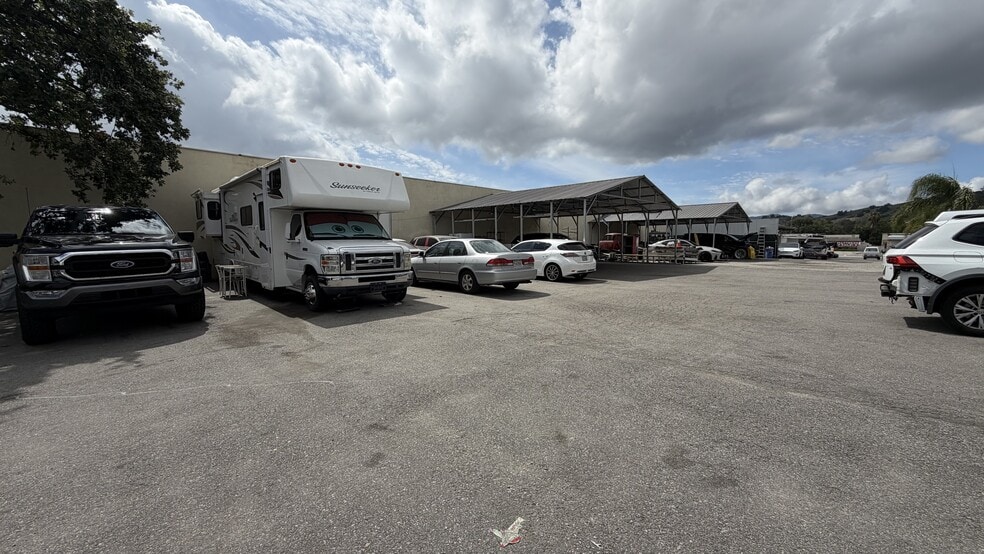 Primary Photo Of 3167-3183 E Thousand Oaks Blvd, Thousand Oaks Land For Lease