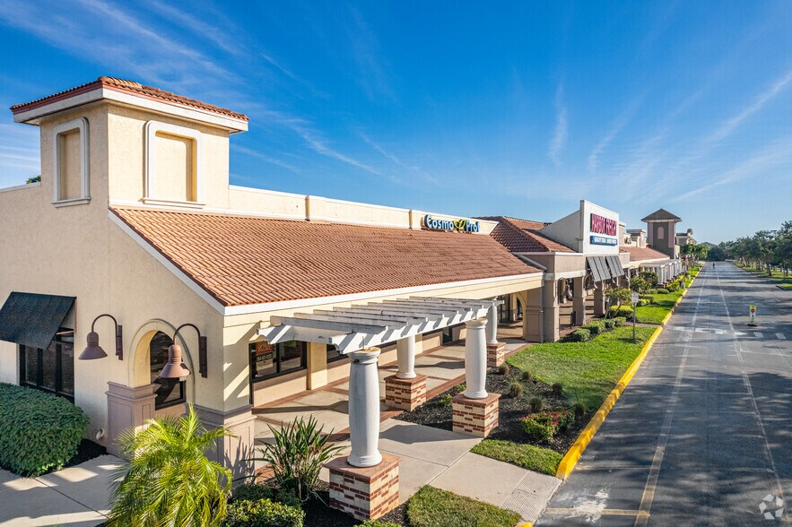 More Photos Of 8951 Bonita Beach Rd SE, Bonita Springs Restaurant For Lease