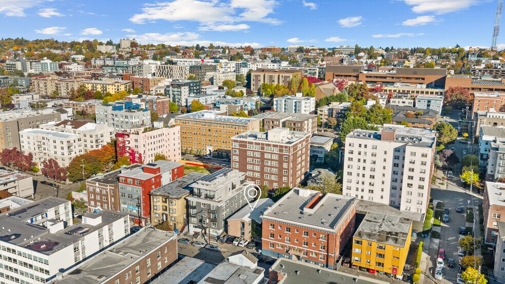 More Photos Of 1718 Summit Ave, Seattle Apartments For Sale