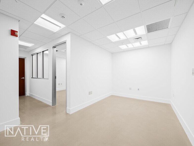 More Photos Of 707 NE 3rd Ave, Fort Lauderdale Loft Creative Space For Lease