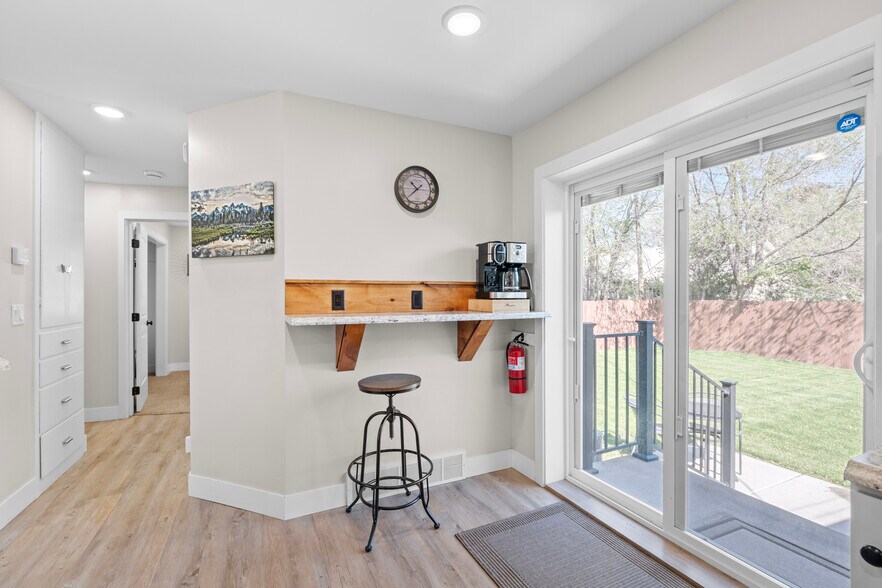 More Photos Of 207 Main St, Rexburg Office For Sale