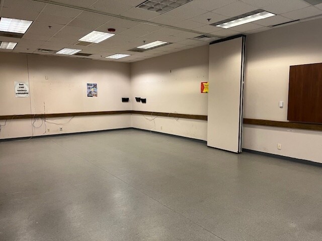 More Photos Of 3203 Avenue B, Lubbock Food Processing For Lease