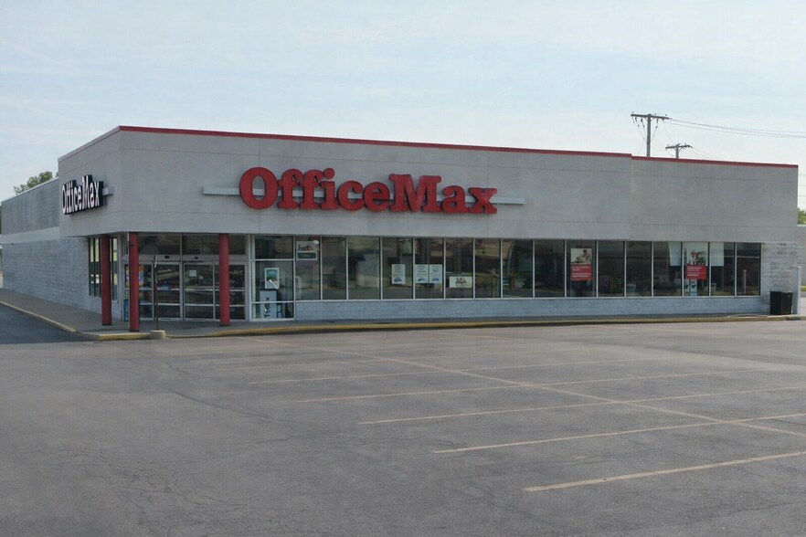 More Photos Of 845 W Alexis Rd, Toledo Freestanding For Sale