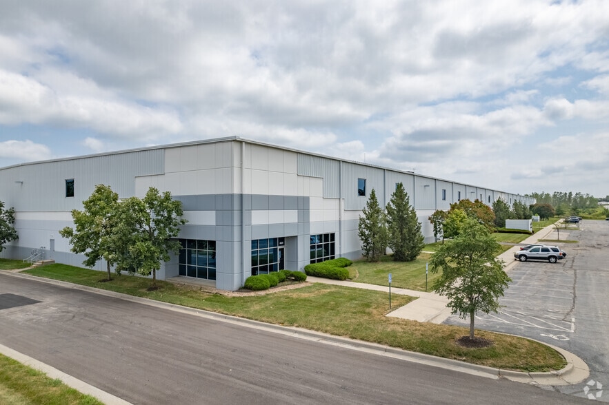 More Photos Of 4101-4131 N Kentucky Ave, Kansas City Warehouse For Lease