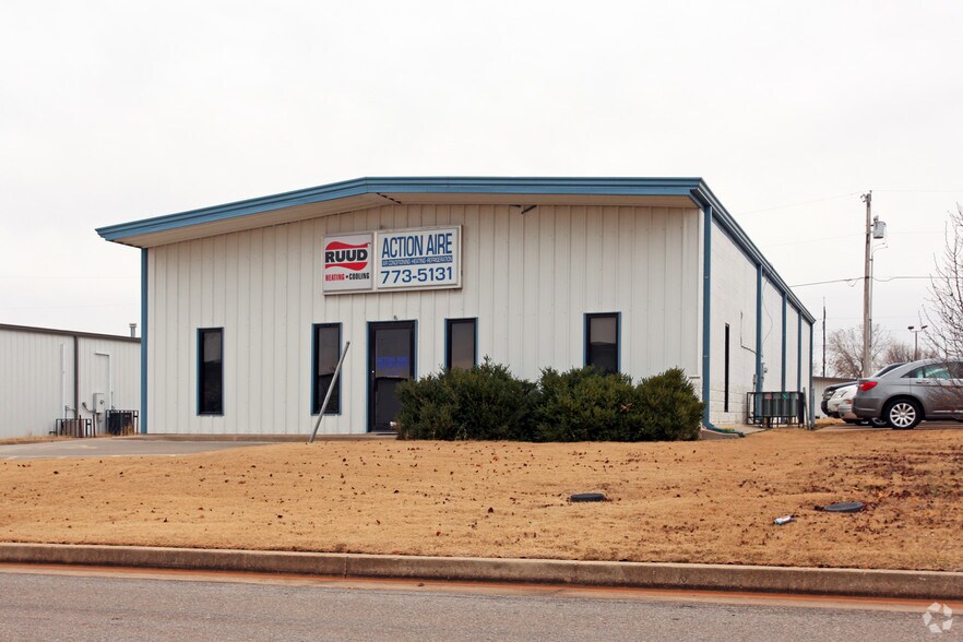 More Photos Of 7416 NW 84th St, Oklahoma City Manufacturing For Lease