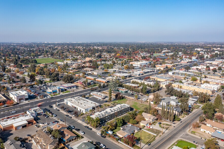 More Photos Of 1920 W Princeton Ave, Visalia Office For Sale
