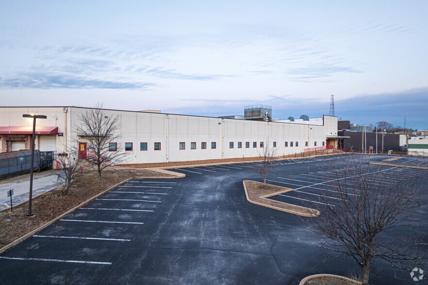 Primary Photo Of 11700 Dunlap Industrial Blvd, Maryland Heights Warehouse For Lease