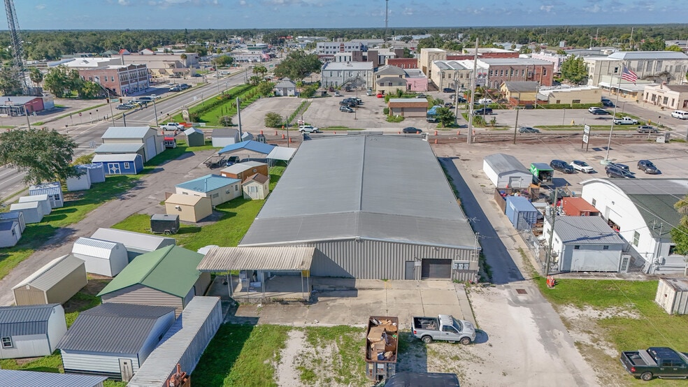 More Photos Of 17 Hickory St, Arcadia Storefront Retail Office For Sale