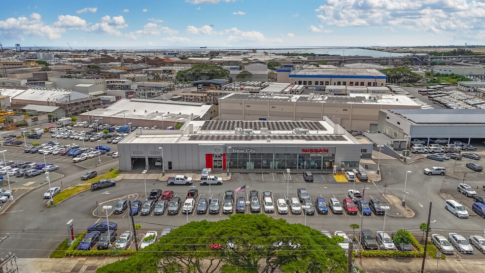 More Photos Of 2295 N King St, Honolulu Land For Sale