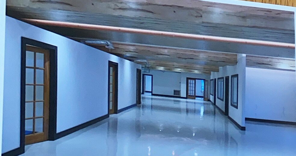 More Photos Of 1195 Bloor St W, Toronto Storefront Retail Office For Lease