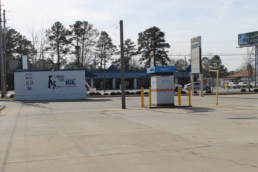 More Photos Of 3916 US-80, Phenix City Storefront Retail Office For Lease