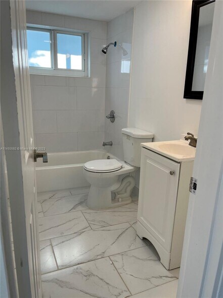 More Photos Of 14280 NE 6th Ave, North Miami Apartments For Sale