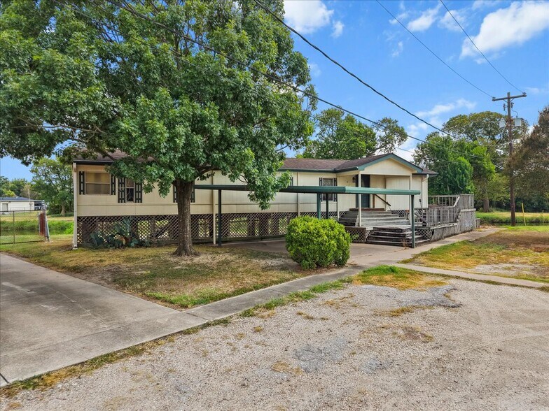More Photos Of 704 W Shaw Ave, Pasadena Land For Sale