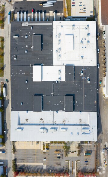 More Photos Of 1333 N Hickory Ave, Chicago Distribution For Lease